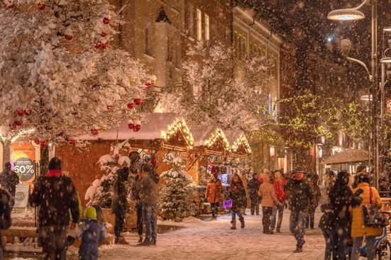 christkindlmarkt-traunstein-richard-scheuerecker
