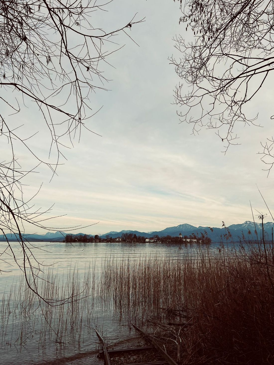 Sicht zur Fraueninsel