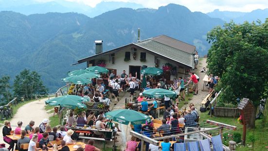 Almtanz (c) Otto Dufter