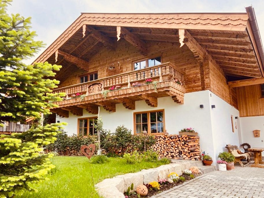 Frühlingsstimmung im Chalet Hochgern