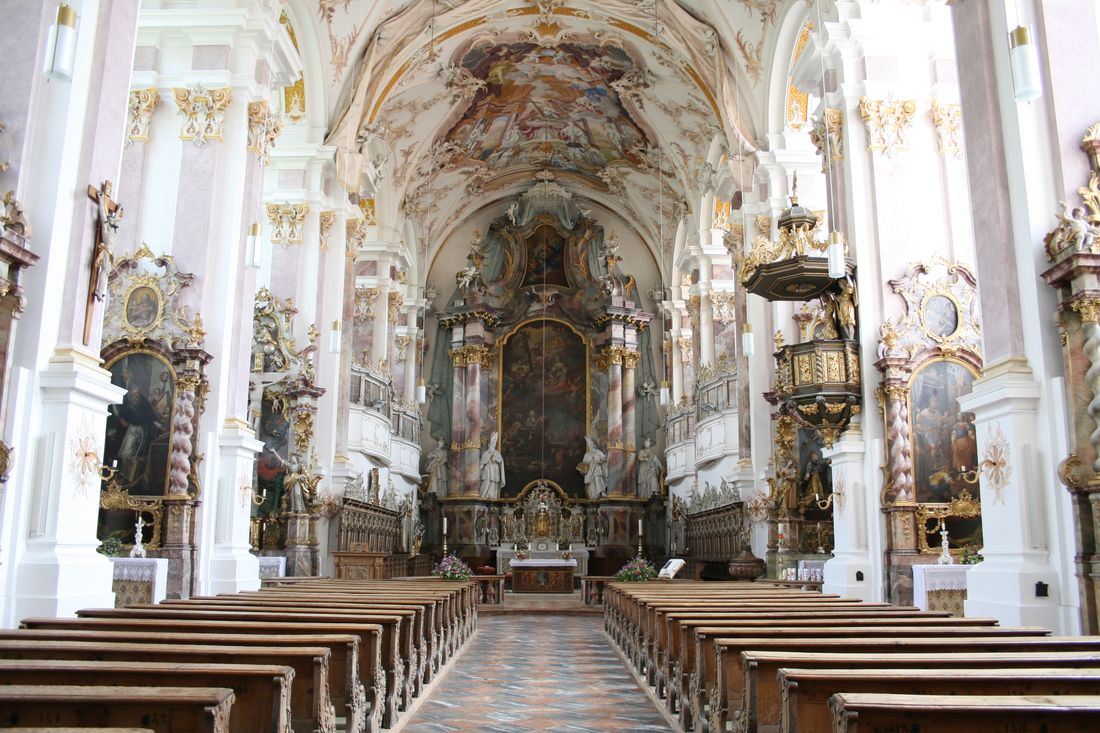 kirchenschiff-baumburg