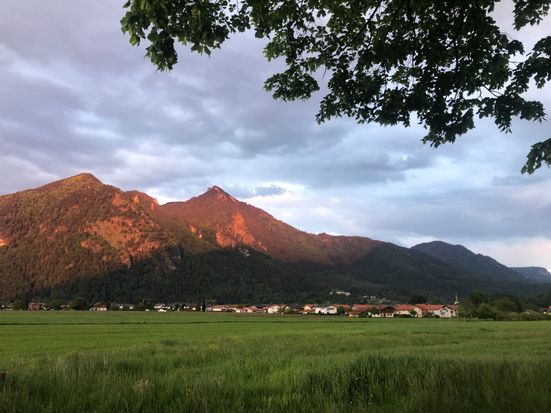 Hier in Marquartstein sind wir Zuhause und freuen uns auf Besucher von nah und fern.