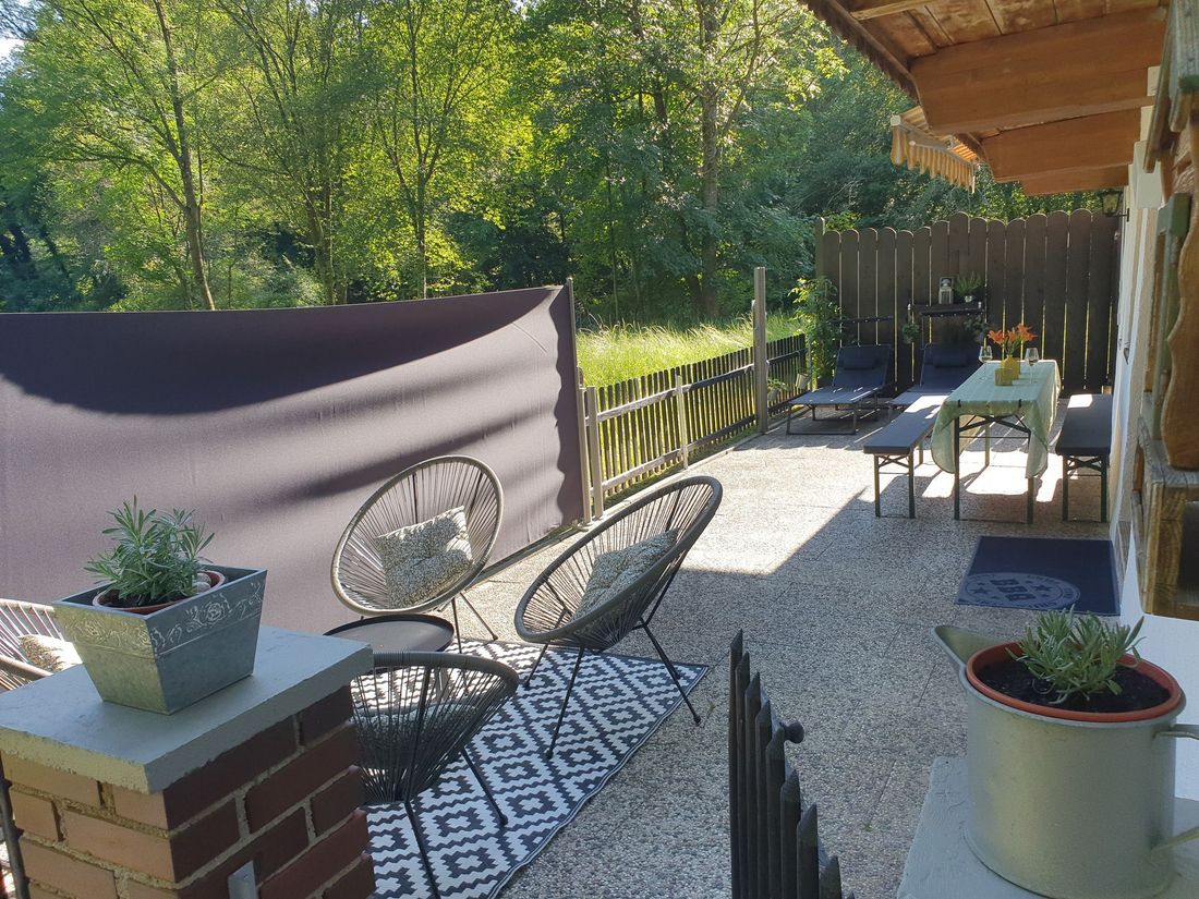 Terrasse mit Loungeecke