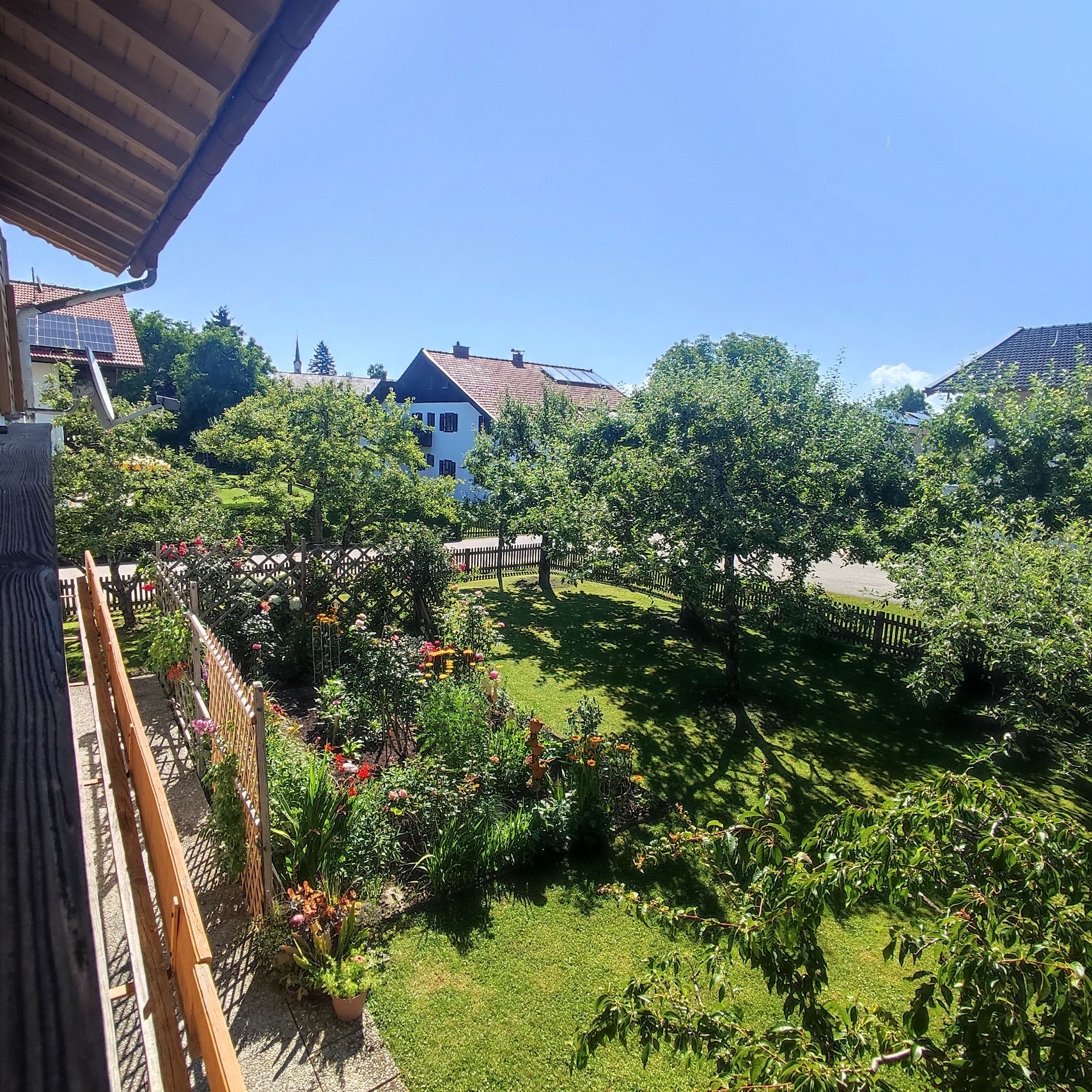 Ausblick vom Balkon Richtung Südosten
