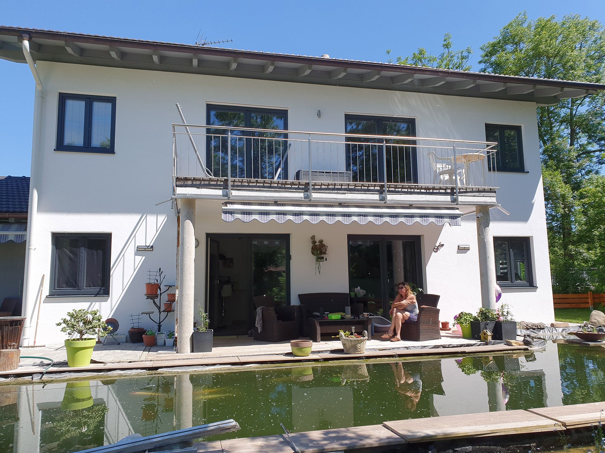 Hausansicht vom Garten aus