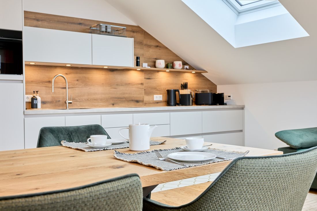 Küche und Esszimmer