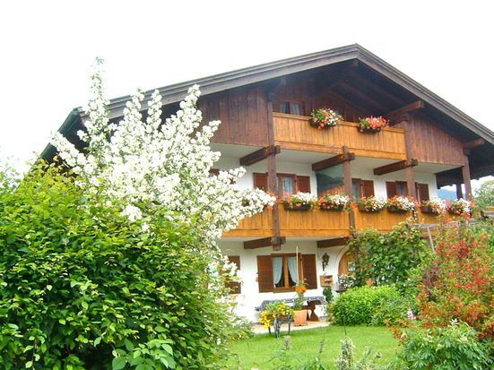 house view in summer