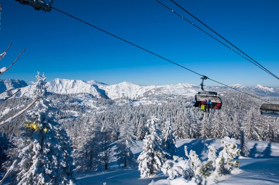 Sessellift Steinplatte im Winter