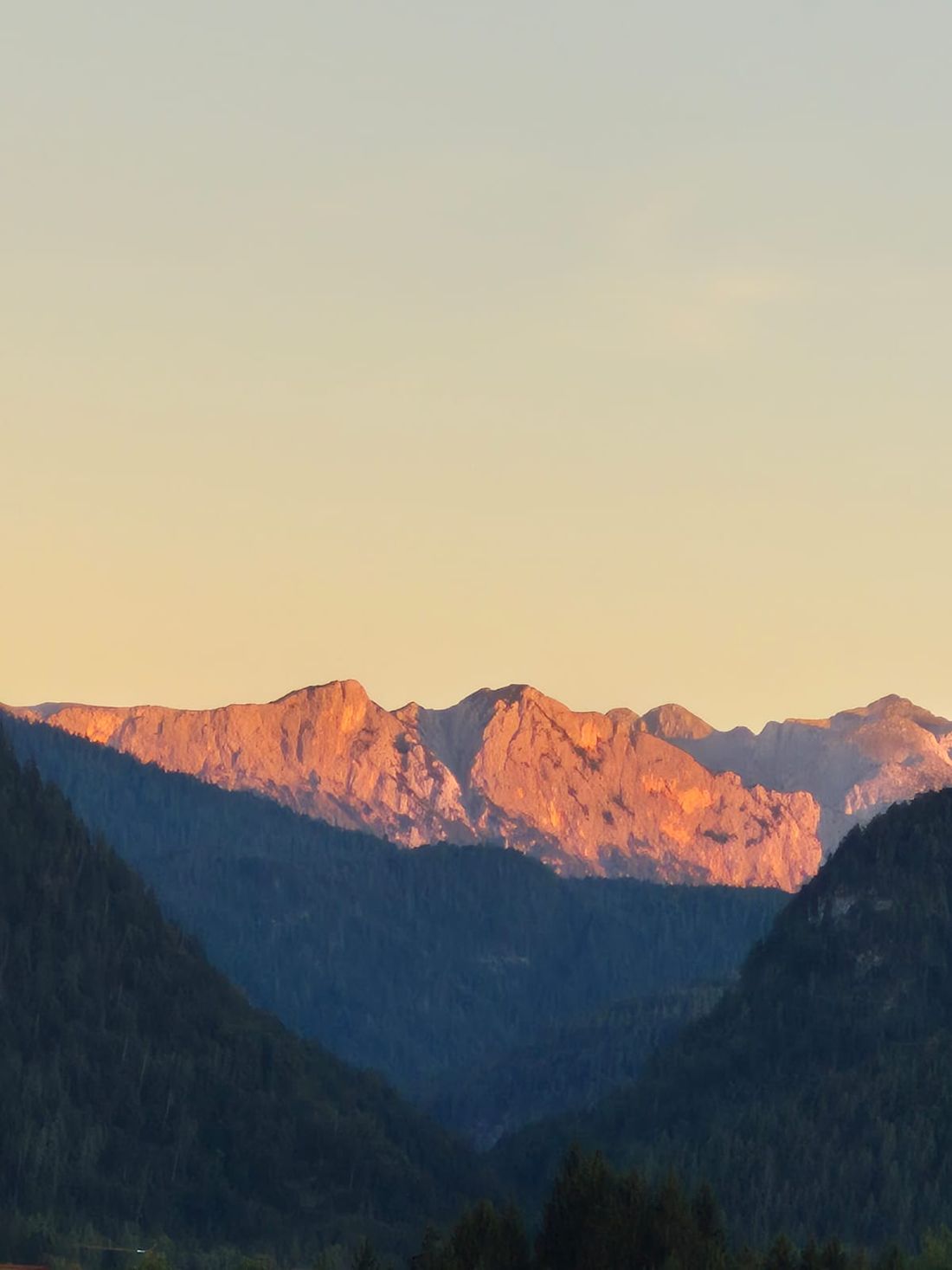 Alpenglühn