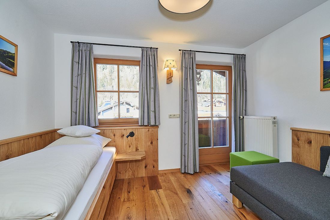 Ferienwohnung Kaiserblick / Schlafzimmer 2