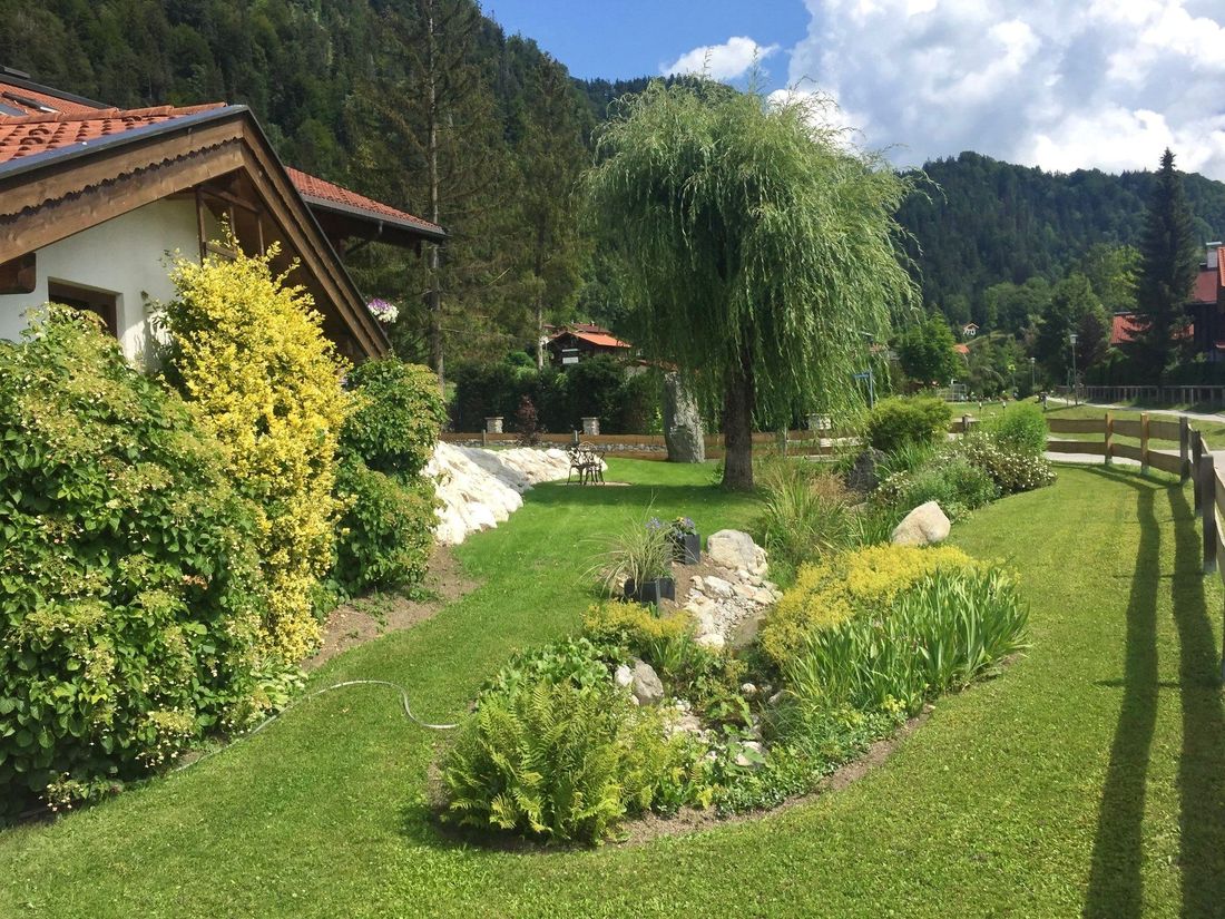 Garten Boutique Ferienwohnungen Haus am Wiesbach
