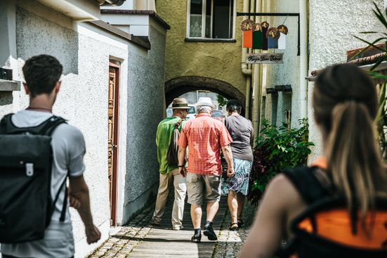 tourismus-gaestefuehrungen-gasse