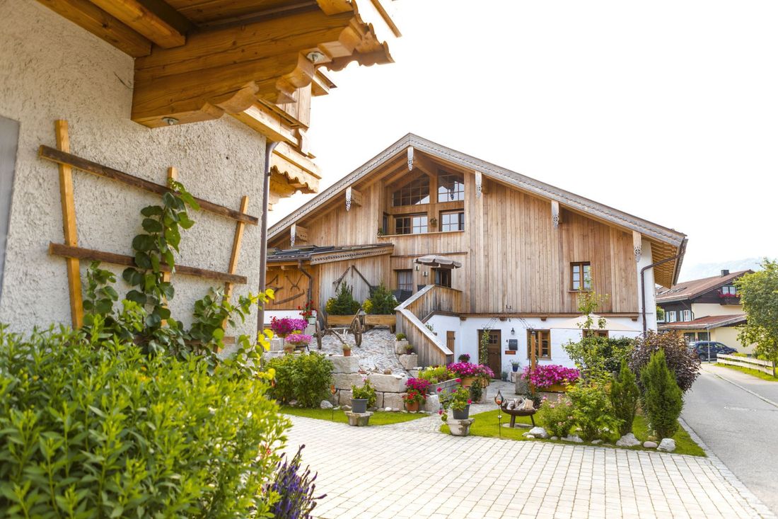 Göllner Hof mit Hofansicht