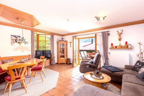 Großer, heller Wohnbereich