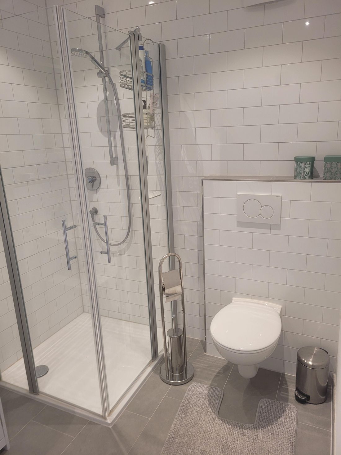 Dusche und WC
