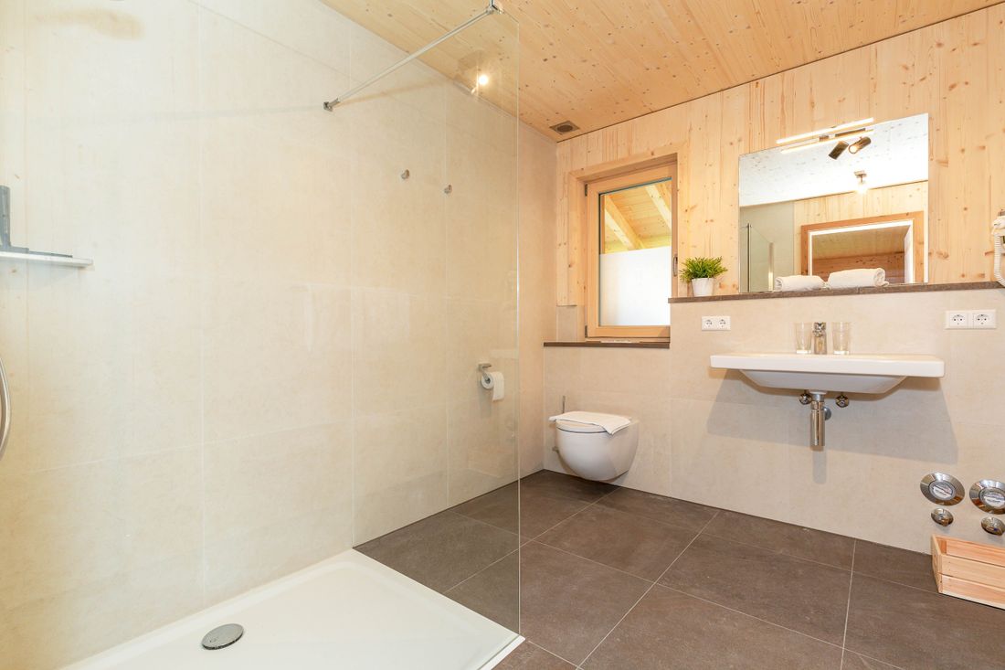 ...mit Bad en suite