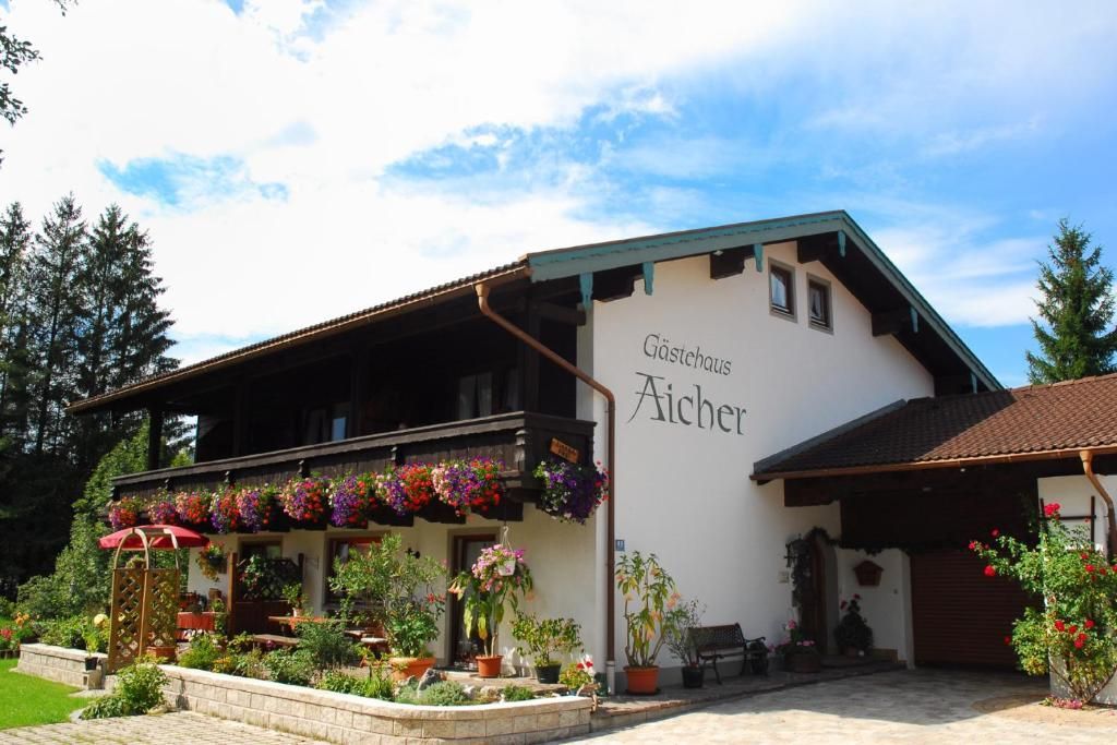 Ferienwohnung Gästehaus Aicher