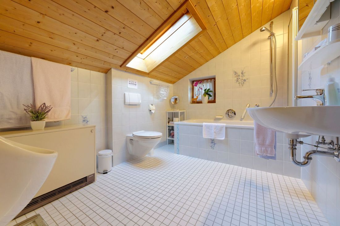 Wohnung 1 von 3: Kaiserstüberl Badezimmer