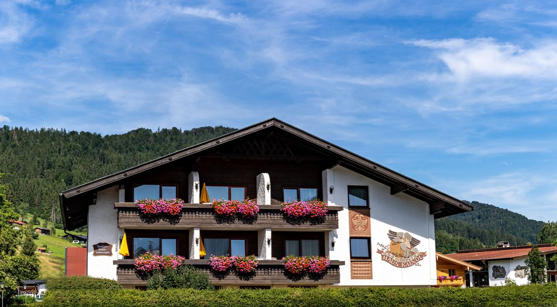 Haus Kaindl im Sommer