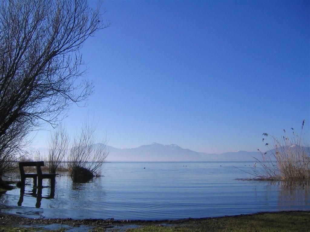 Lake Chiemsee at the bathing meadow near Burgham