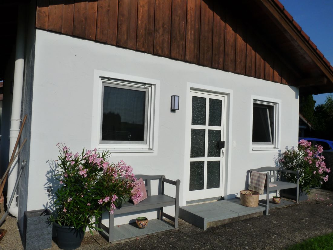 Eingang mit Morgensonne