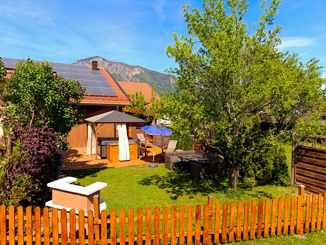 Garten Alpenrose mit Whirlpool und Sauna