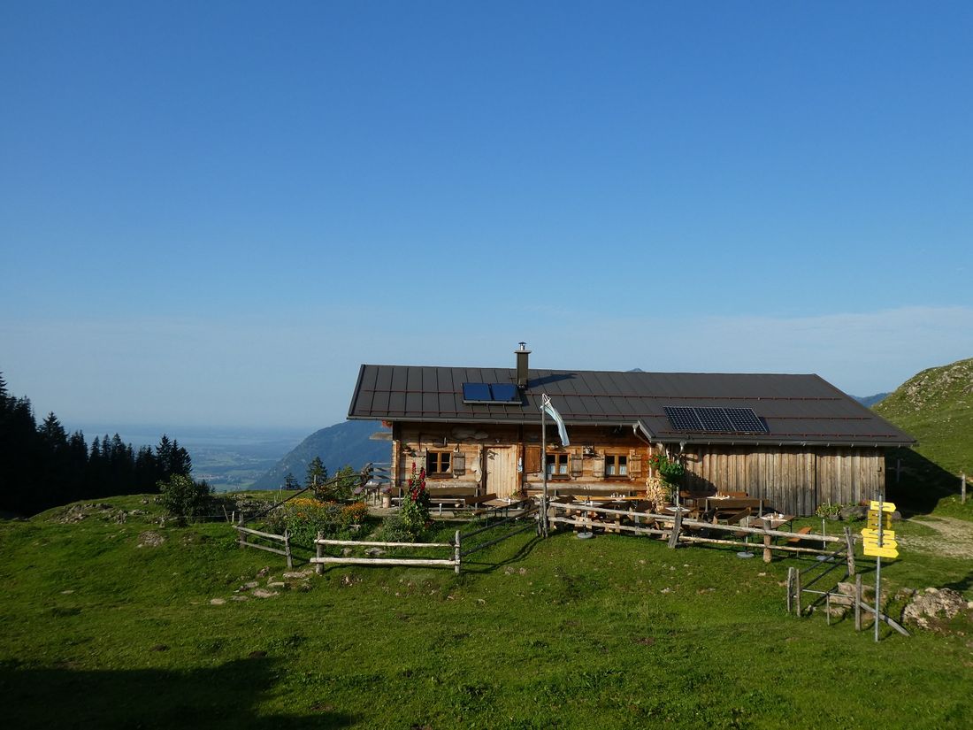 Blick auf die Stoibenmöseralm