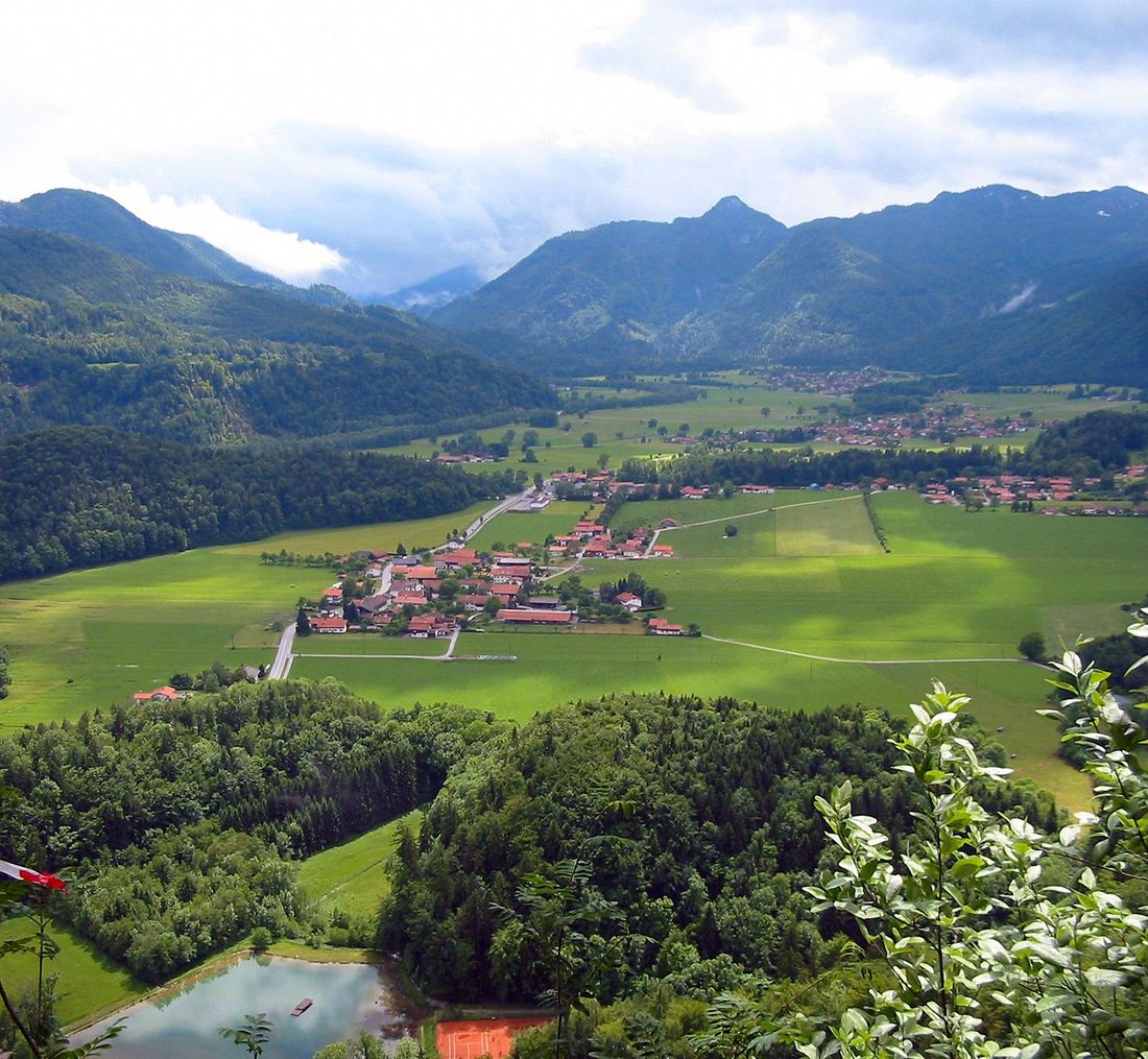 Aussicht vom nahe gelegenen Kaiserblick über Mettenham