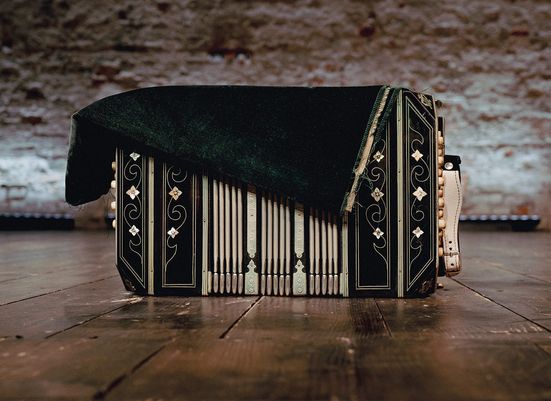 2026-10-23_Tango_Encuentro_Foto_groß_Bandoneon_by_lisa-franz-com