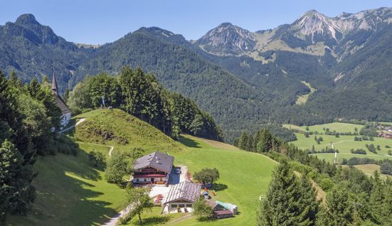 Der Streichen mit Bergpanorama