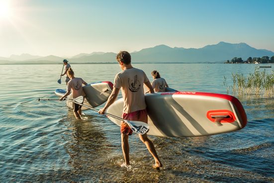 Chiemsee-Surfcenter Gstadt - Surfschule mit Kajak- und Supverleih