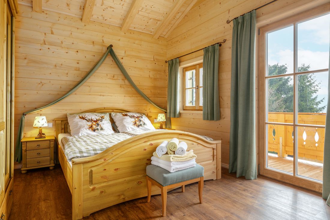 Schlafzimmer 1