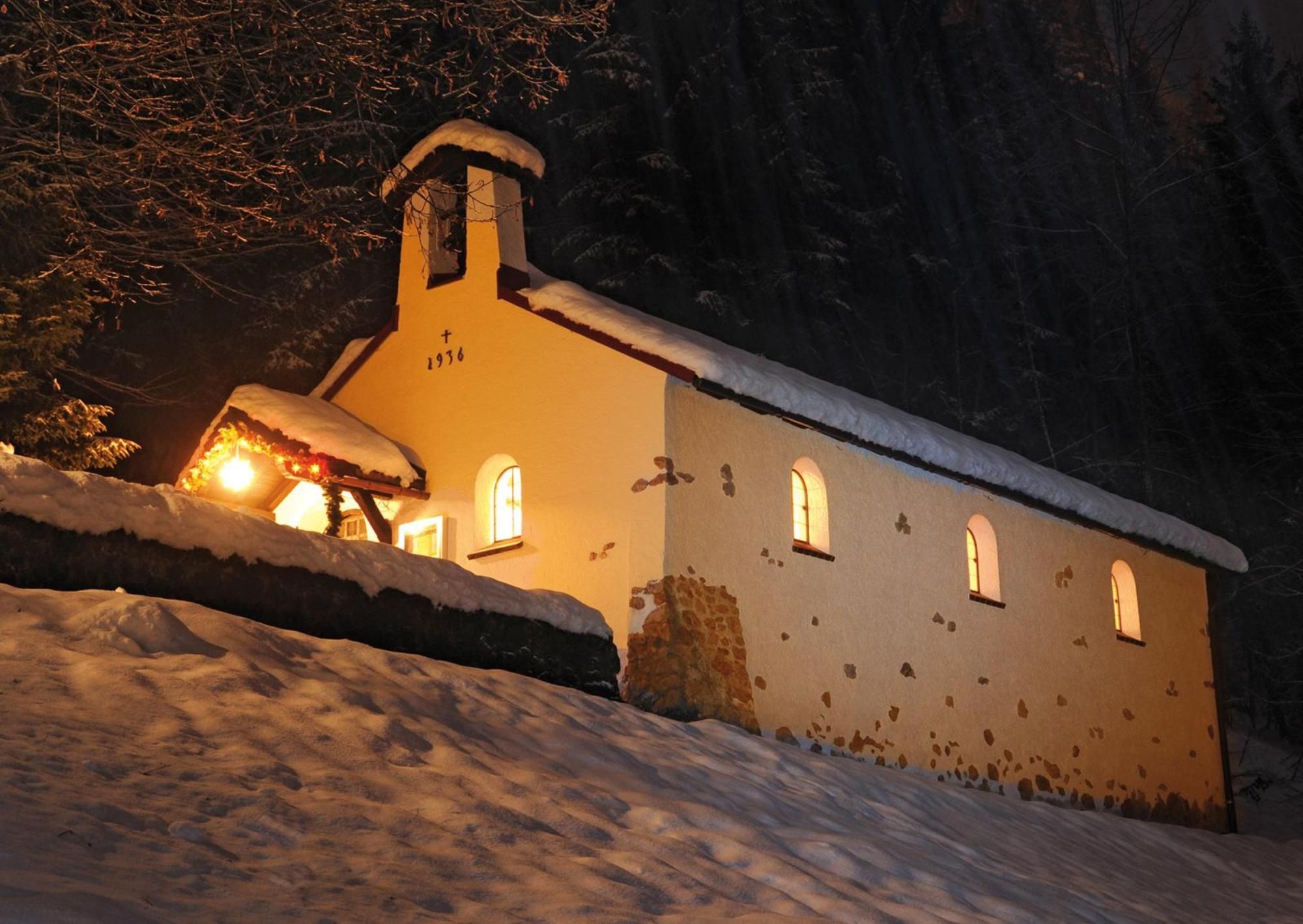 Evang. Bergkirchlein im Winter
