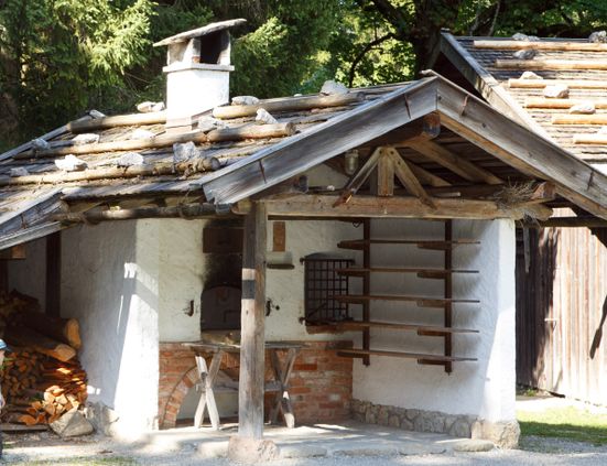 Brotbackhaus