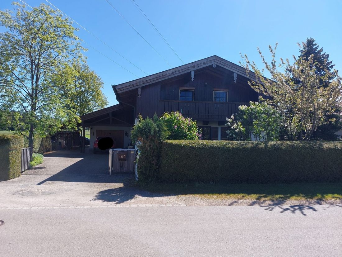 Zufahrt Haupthaus