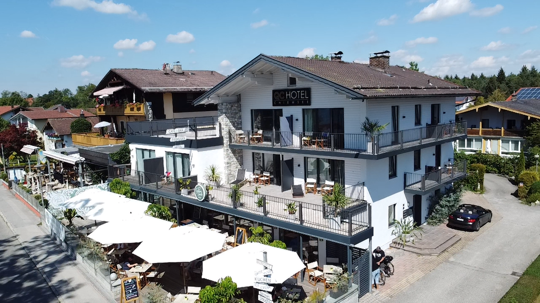 QC Hotel