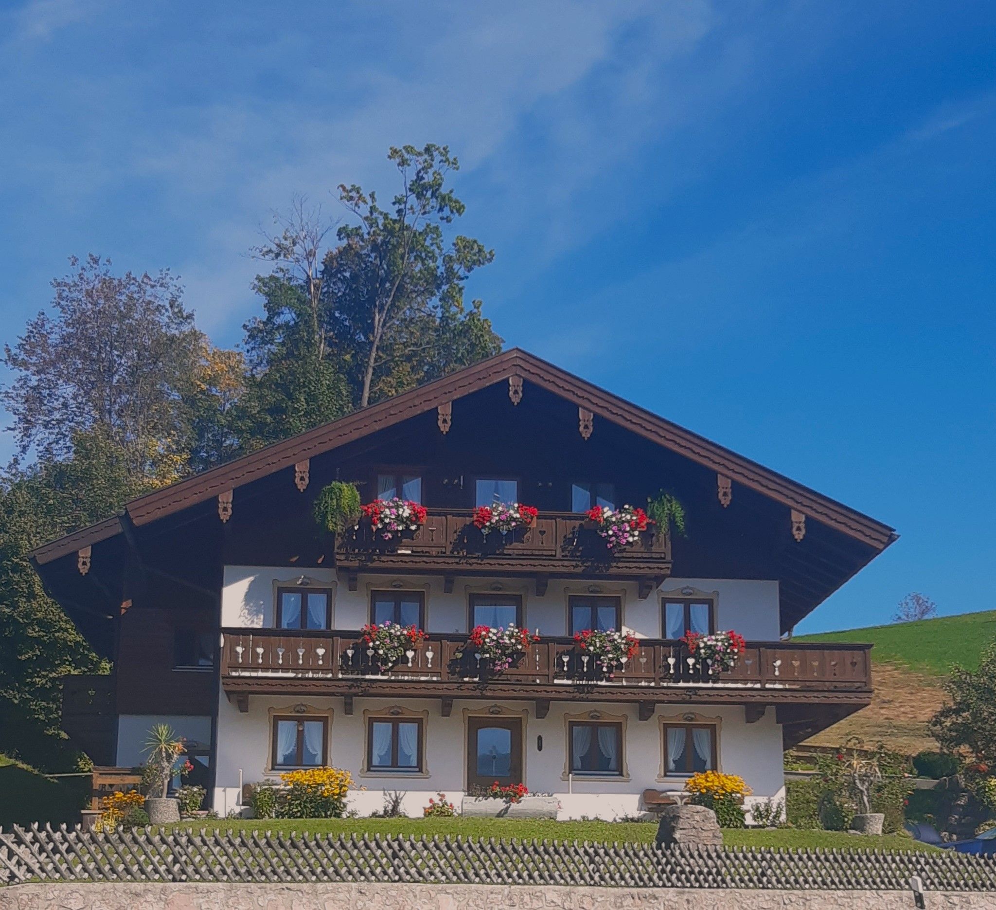 Herzlich willkommen im Landhaus Monika