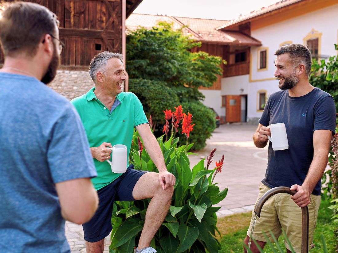 Gemütlichkeit beim Brunnen