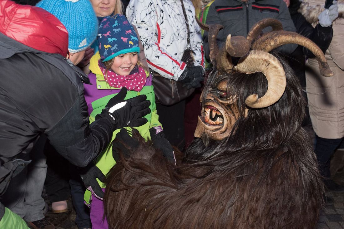Stoa Perchten in Waging am See