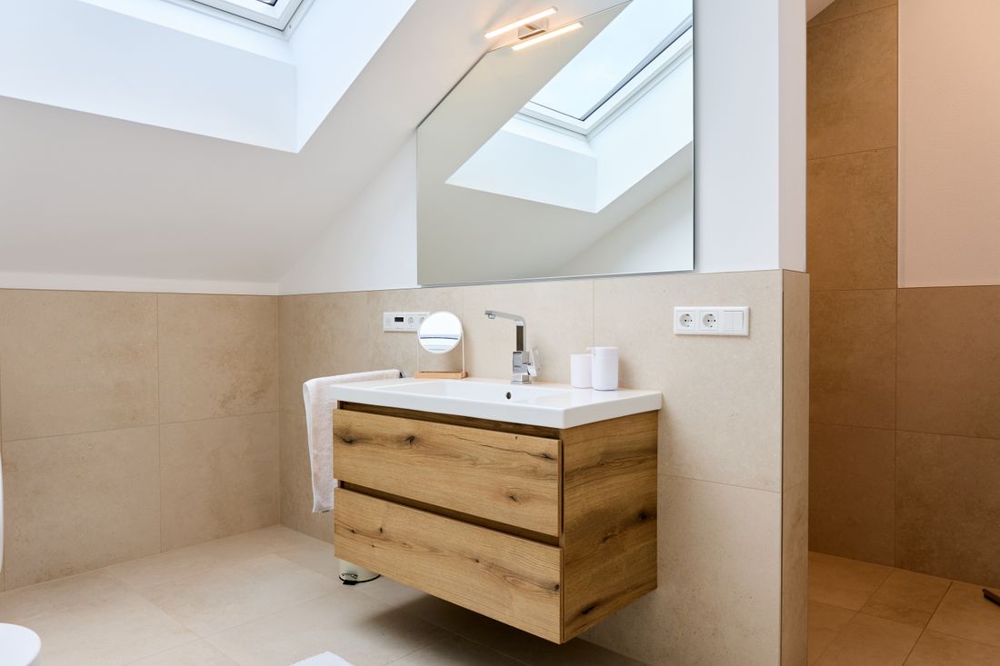 Helles & hochwertiges Bad