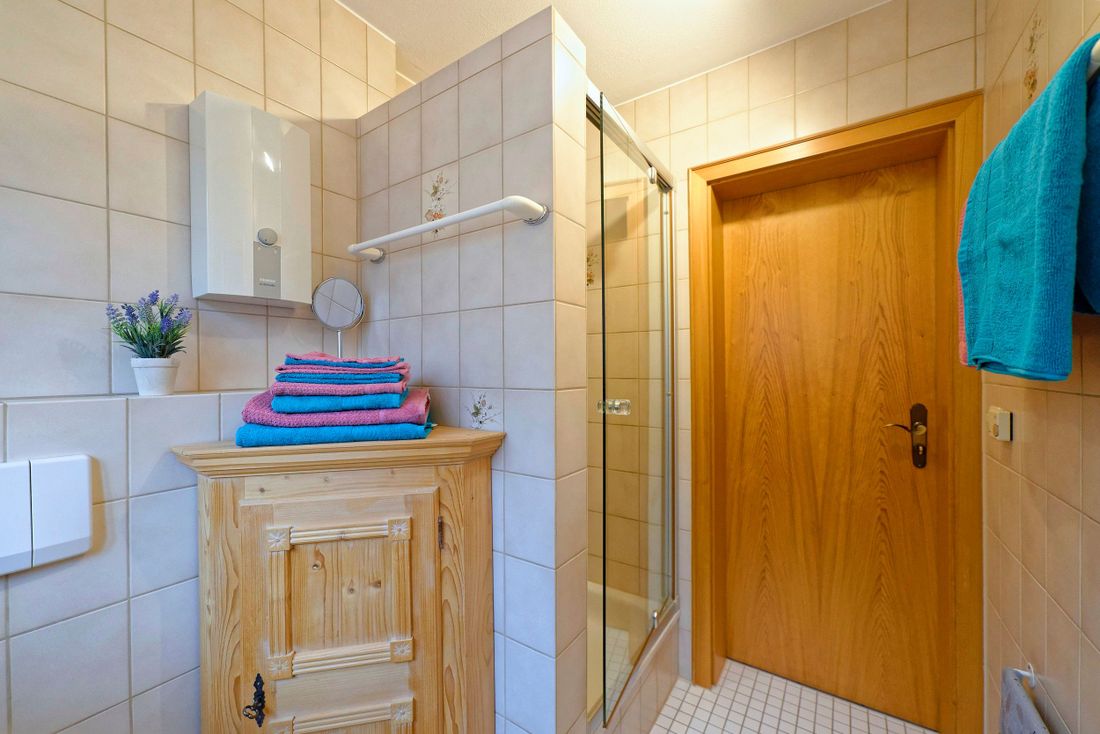 Wohnung 3 von 3: Alpenkammerl Badezimmer