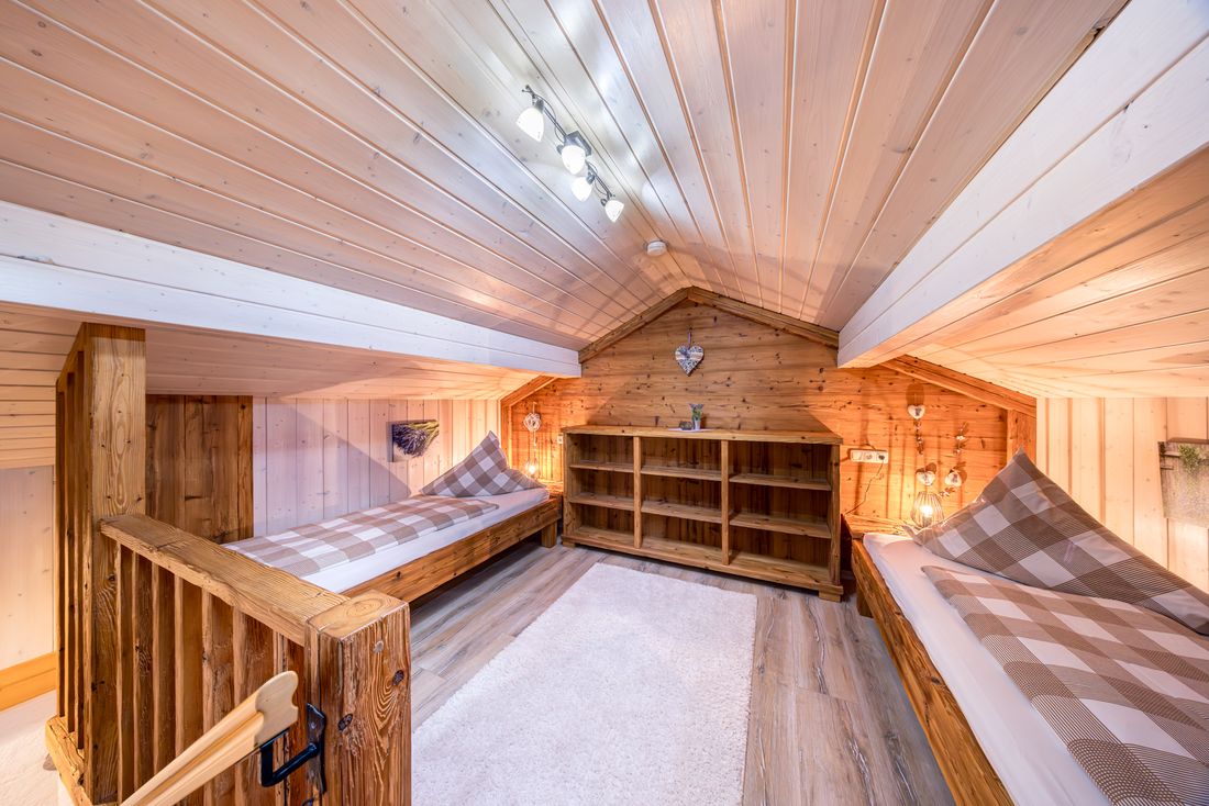 Schlafzimmer Galerie Regina Whg.