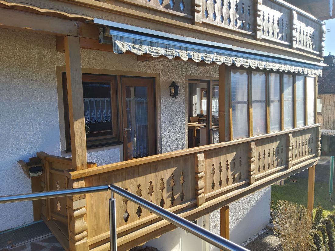 Eingang über Balkon