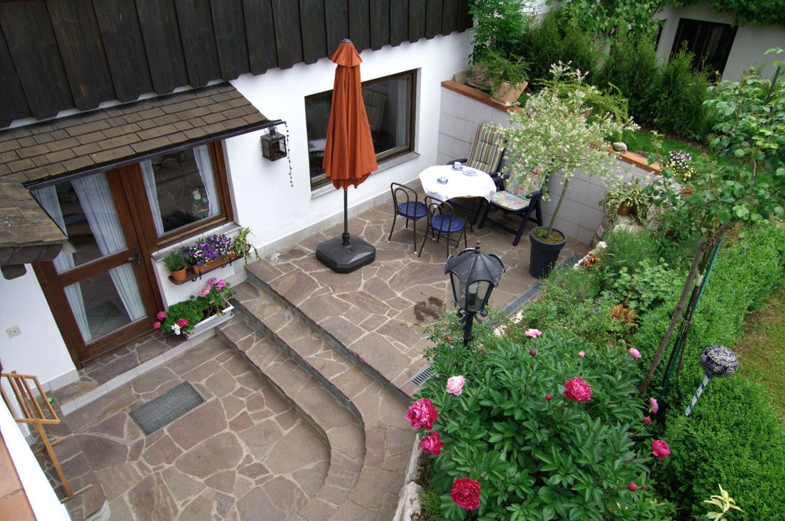 Terrasse Untergeschoß kleine Wohnung