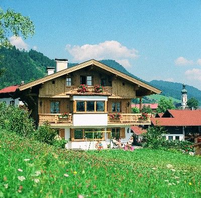 Das Haus im Sommer