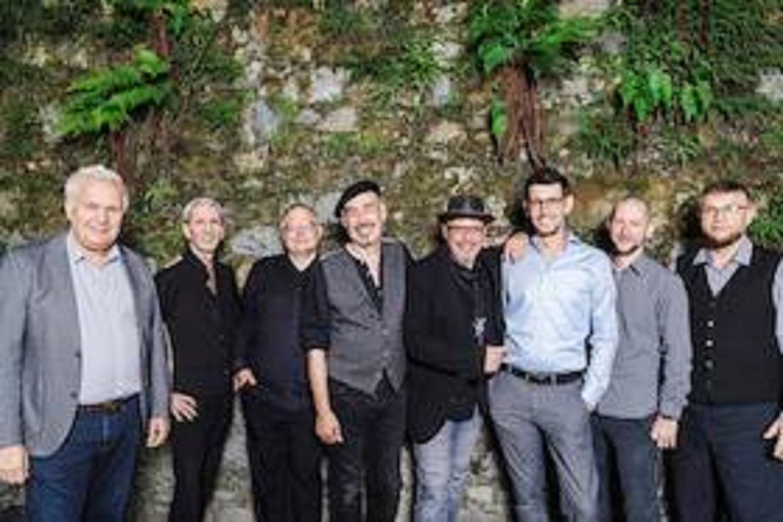 Frank Folgmanns Backing Crew (002)