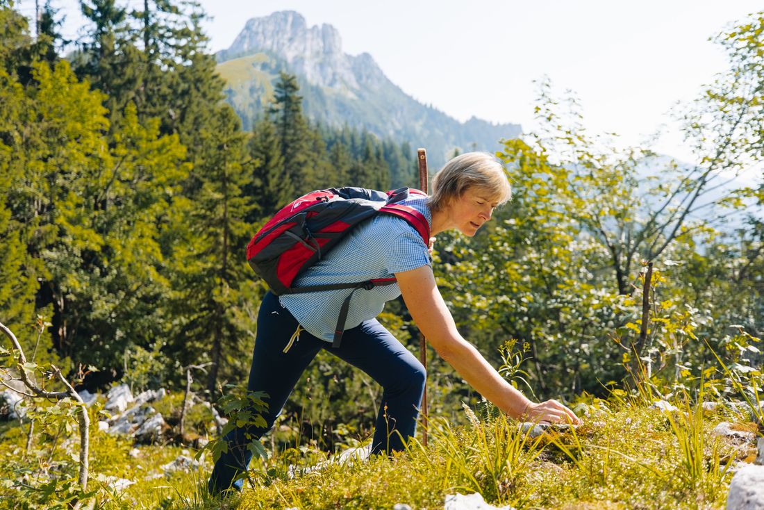 Kathrin Thaurer entdeckt Kräuter