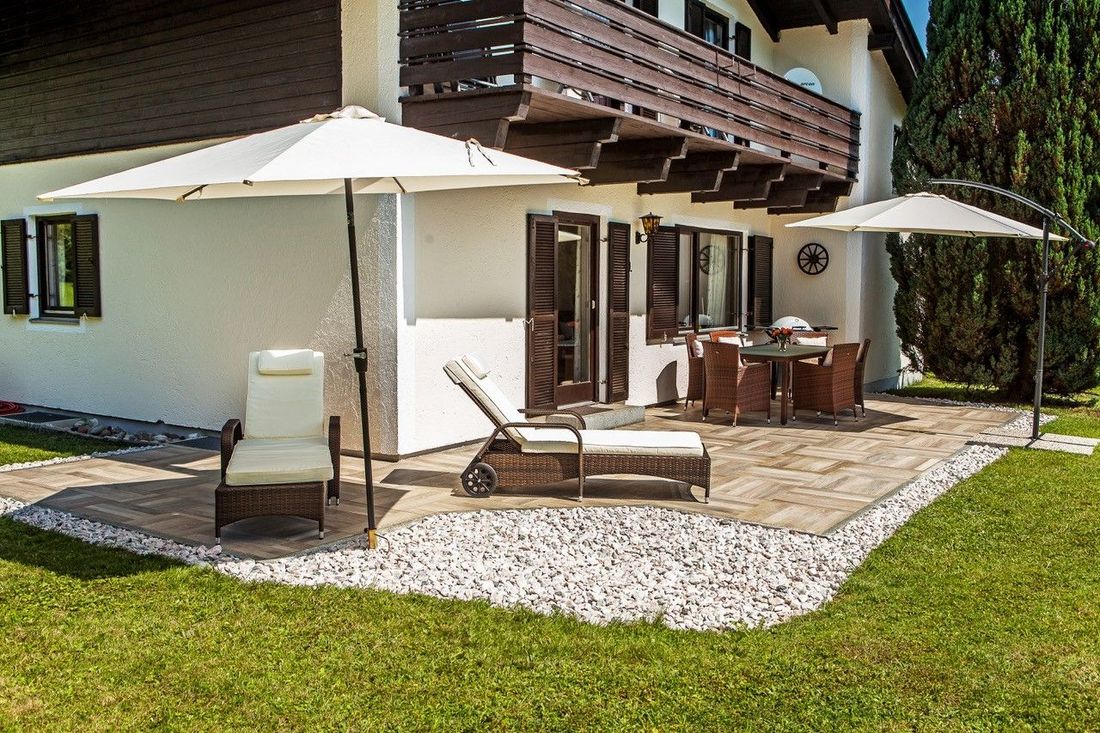 Möblierte Terrasse