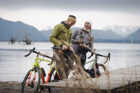 Gravelbiker am Chiemsee (C) Chiemgau GmbH