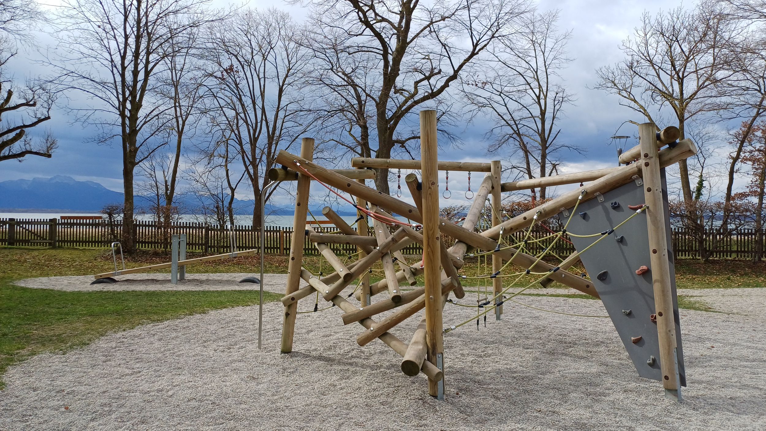 Spielplatz am Frauenbach in Chieming - Quelle Tourist-Info Chieming